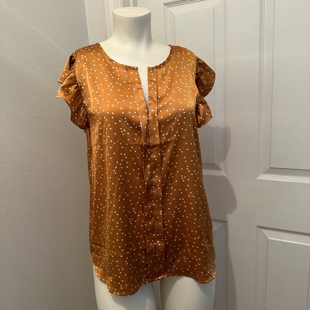 Women’s polka dot blouse size small brown